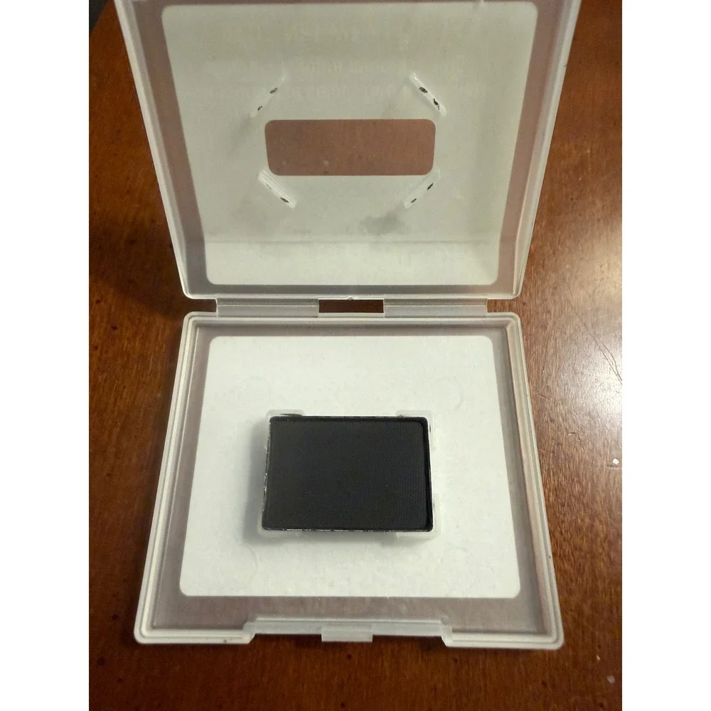 Mary Kay mineral eye shadow color single magnetic‎ case refill Coal 013026 4R05